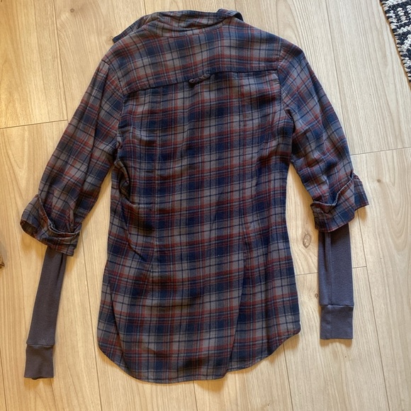 SPLENDID Womens flannel in perfect condition only worn a few times. - Picture 7 of 7